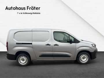 Fotografie 4 des Opel Combo Cargo 1.5 Autom. Ladebord Kamera Navi Temp