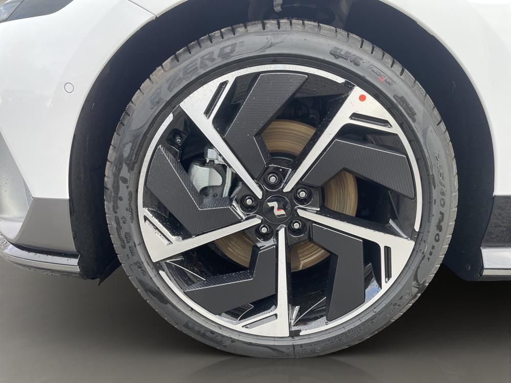 Hyundai IONIQ 6 – Bild 14
