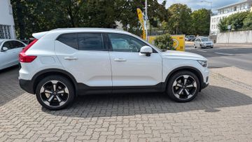 Volvo XC40 - 3