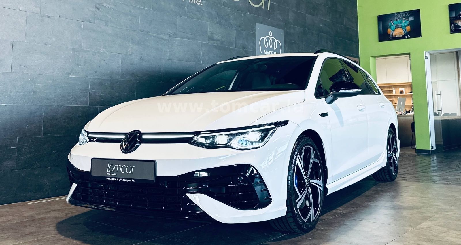 Volkswagen GOLF VIII R VARIANT 4MOTION DSG *AHK*PANORAMA* imagem 2