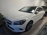 Mercedes-Benz Mercedes-benz CLA 220 d S.W. Automatic Premium P - Mercedes CLA 220 mit Halbautomatikschaltung