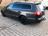 Volkswagen VW Passat Kombi 3C Comfortline 1.6 FSI  11... - Volkswagen Passat mit Benzin-Antrieb: Kombi, 1.6