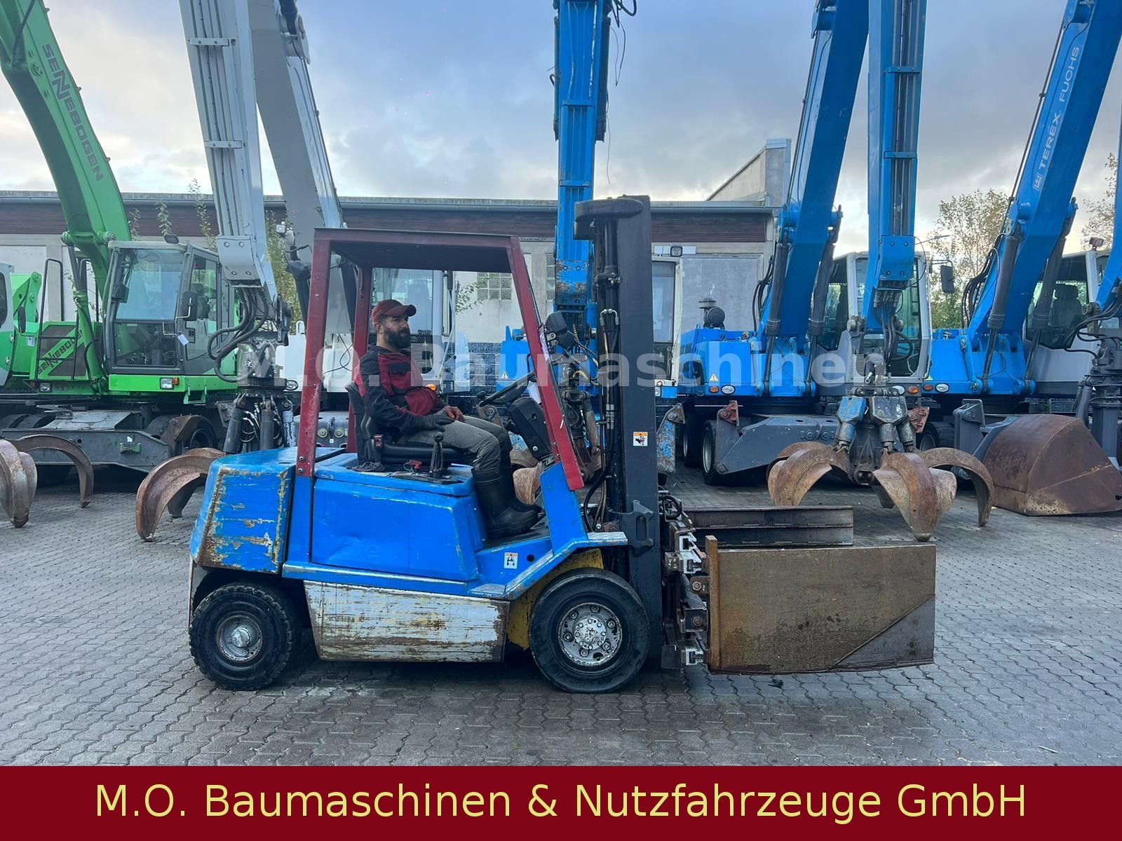 Fahrzeugabbildung Yale GDP 25 RF / Duplex / 3,80 m / 2,5 T /