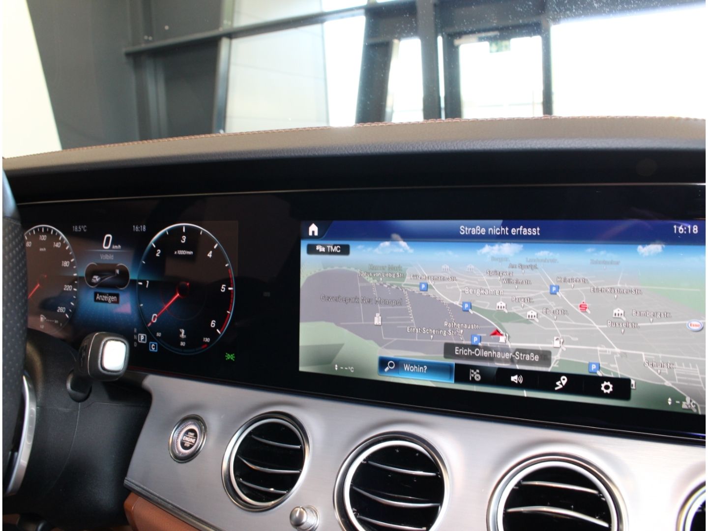 Fahrzeugabbildung Mercedes-Benz E 400 d 4Matic AMG Line 4Matic Facelift 1.Hand