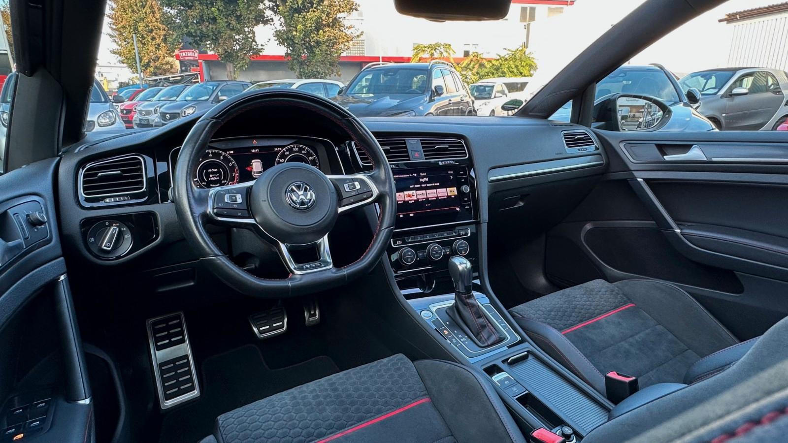 Volkswagen Golf 2.0 TSI OPF DSG GTI PERFORMANCE! 1. HAND!