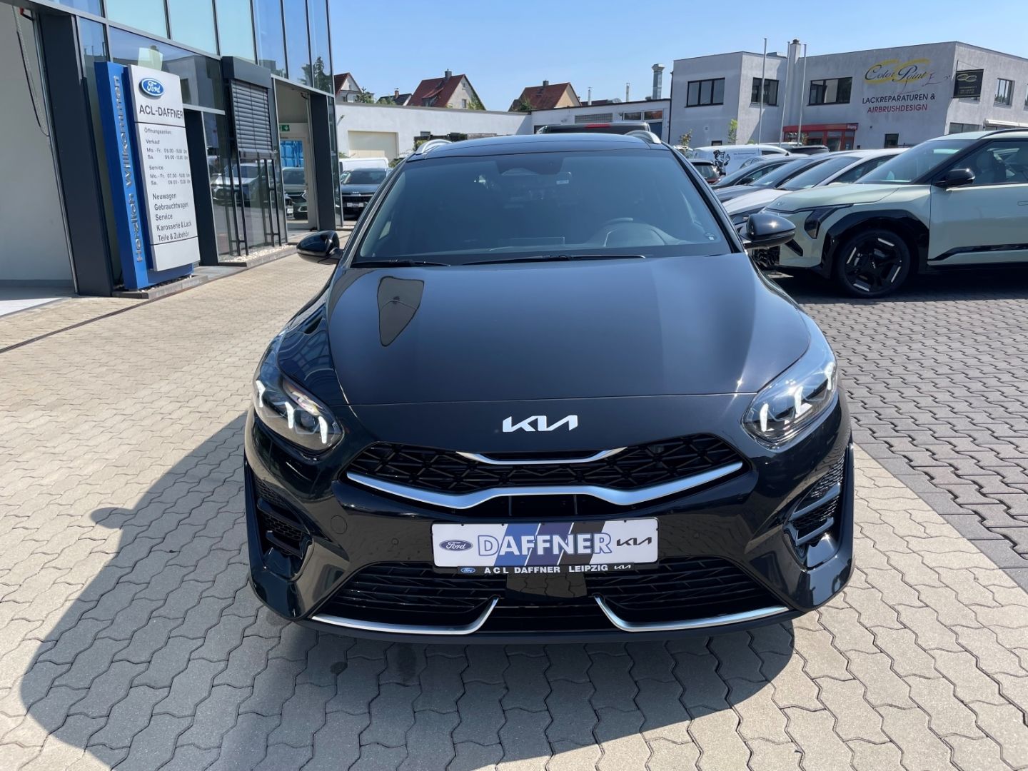 Fahrzeugabbildung Kia Ceed_sw GT Line LED Kamera Schiebedach JBL Navi