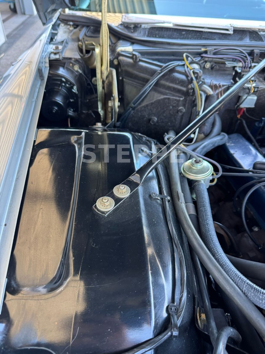 Cadillac Coupe Deville 7,7 V8 472 cu-in  Originalzustand