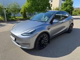 Tesla Model Y Performance Dual Motor AWD Quicksilver - Tesla in Stuttgart