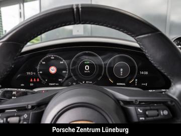 صورة مصغرة 11 لـ 2022 Porsche TAYCAN