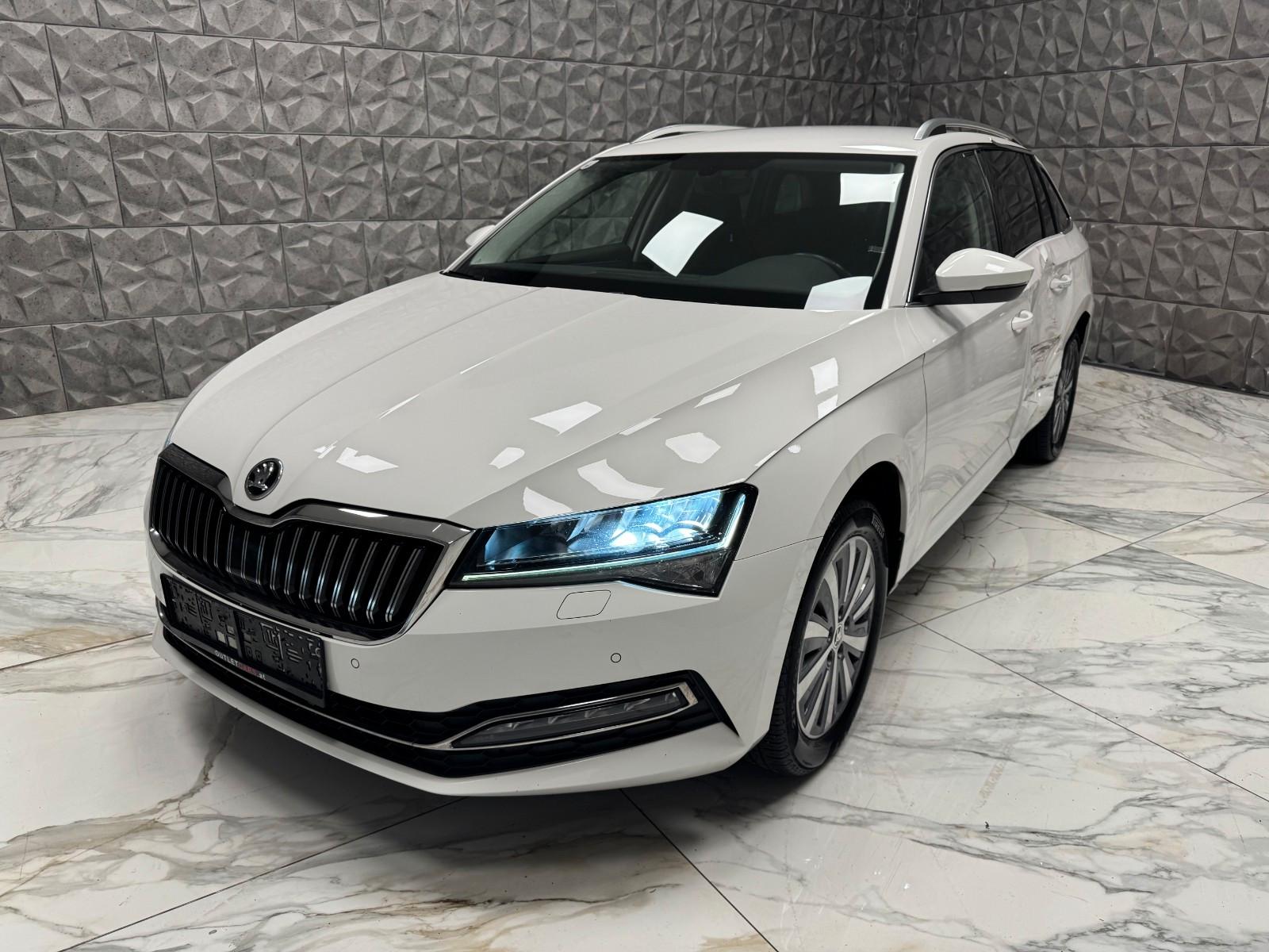 Skoda Superb Combi Style*VOLL FAHRBEREIT*