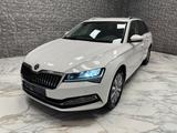 Skoda Superb Combi Style*VOLL FAHRBEREIT* - Skoda Superb Unfallwagen
