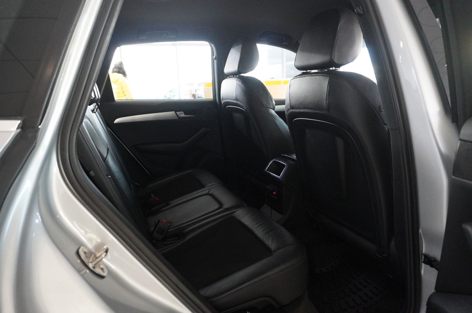 Fahrzeugabbildung Audi Q5 3.0 TDI V6 S-LINE QUATTRO NAVI/BI-XENON/SPORT