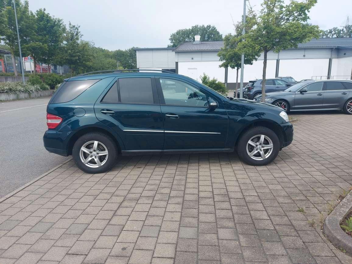 Mercedes-Benz ML 320  offroad paket