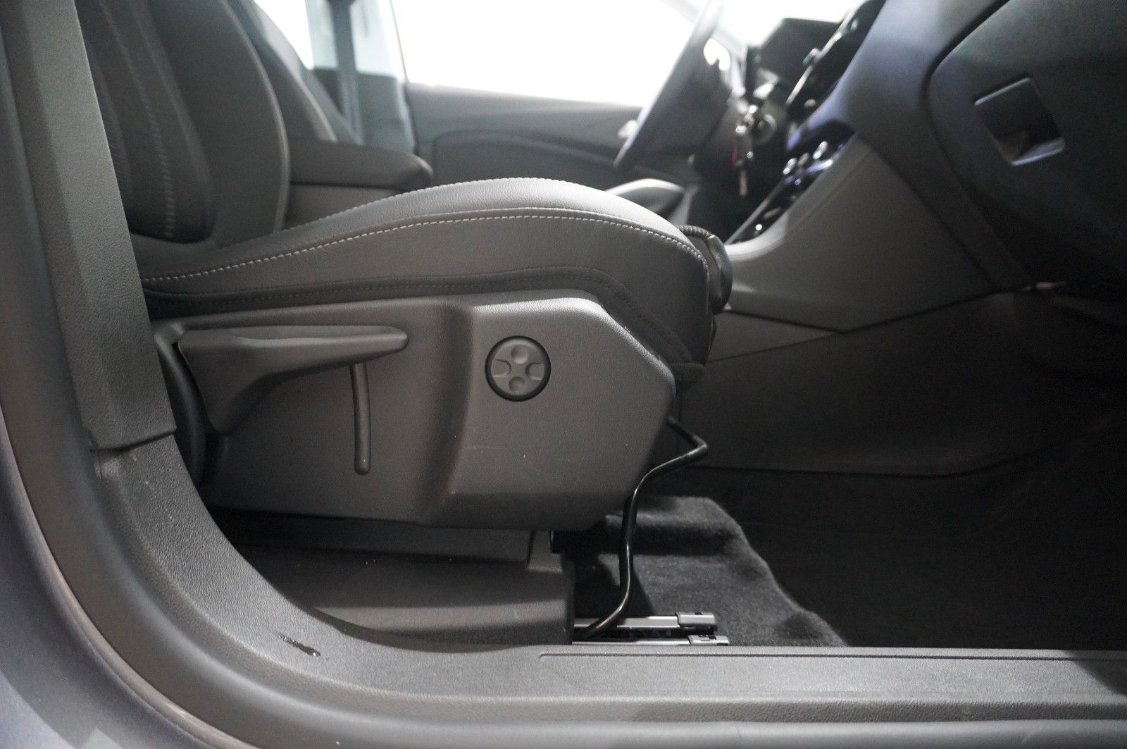 Fahrzeugabbildung Opel Grandland (X) 1.2T ENJOY NAVI/LED/KAMERA/SH/DAB+