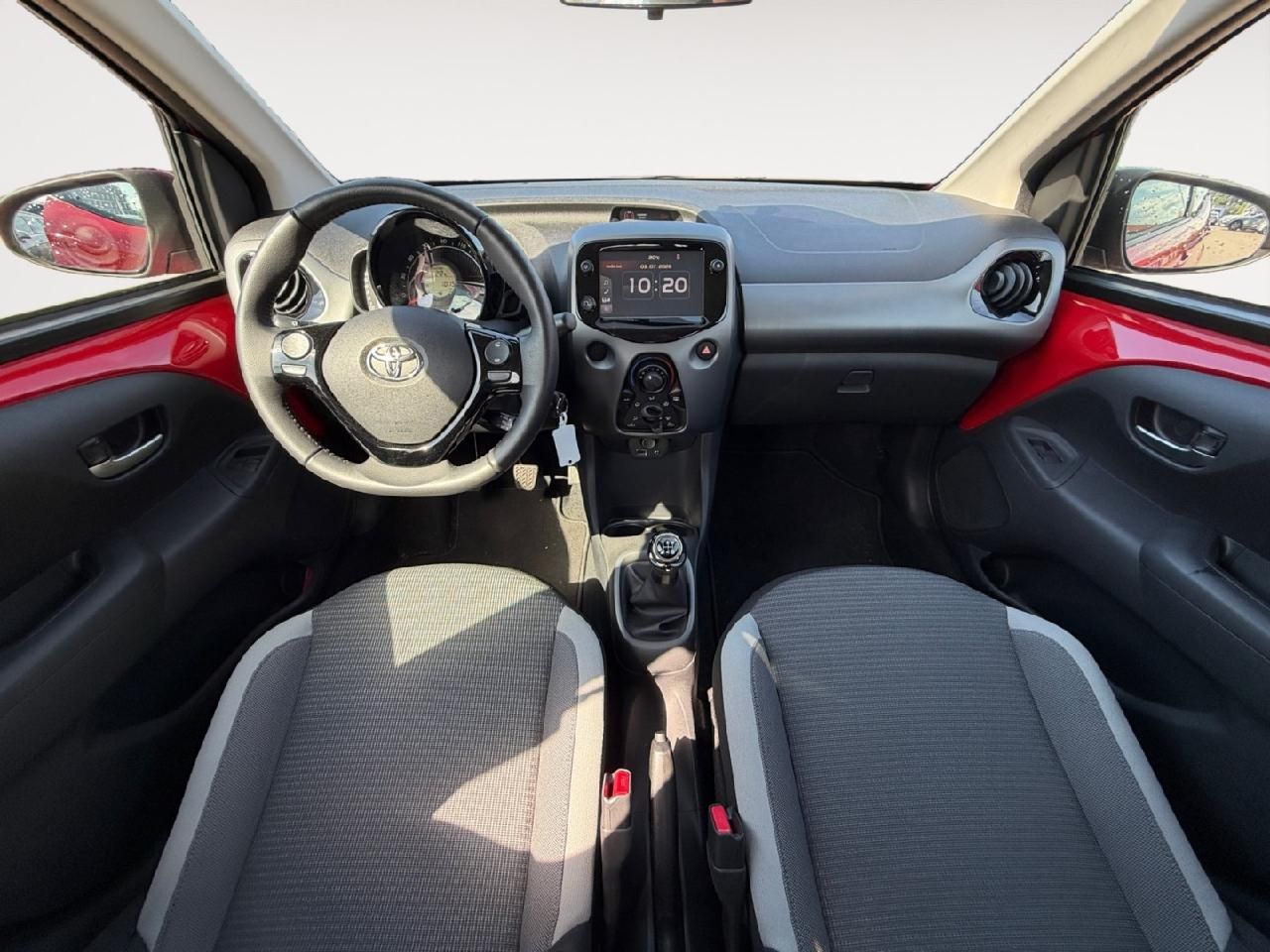 Fahrzeugabbildung Toyota AYGO x-play