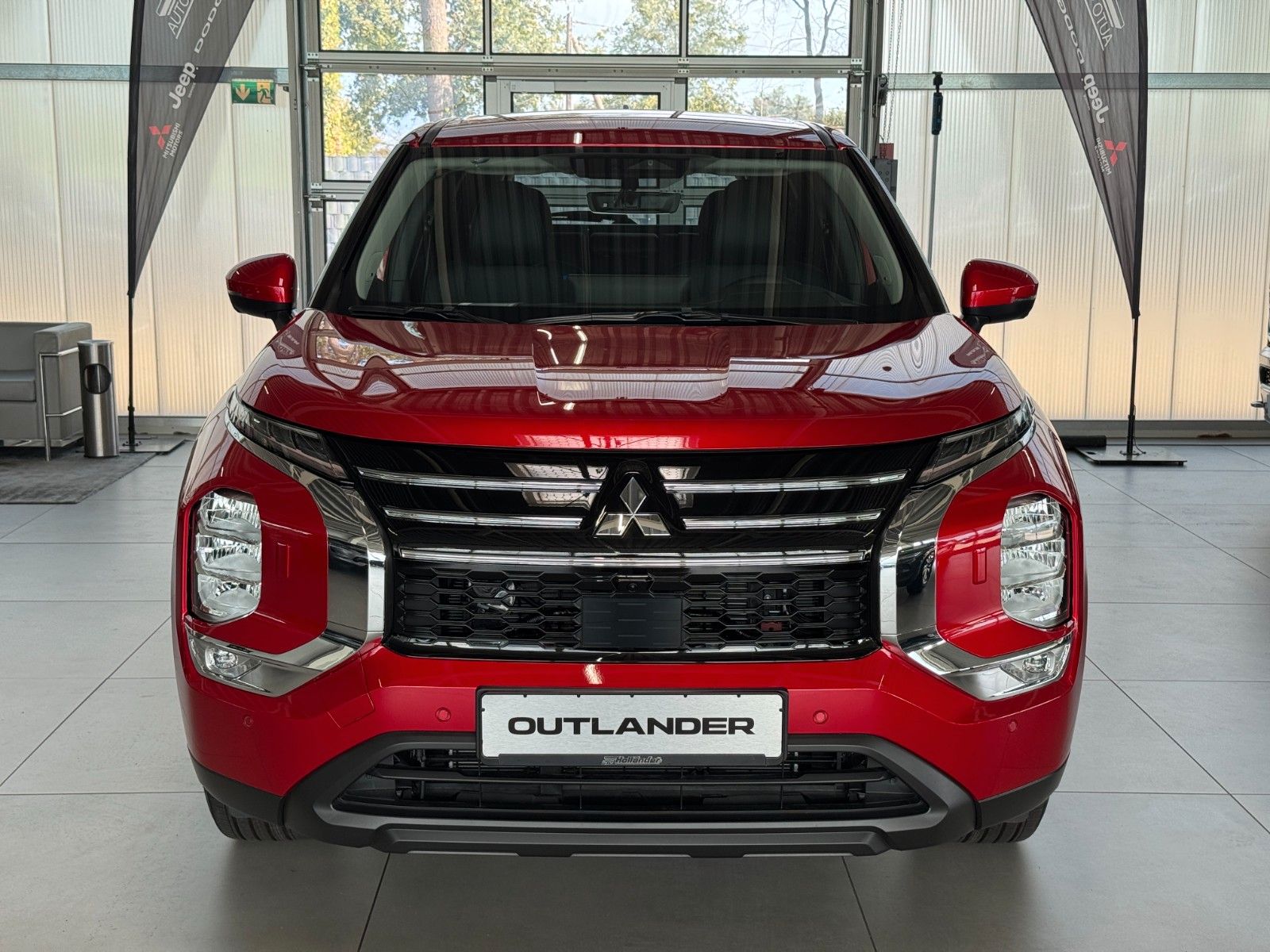 Mitsubishi Outlander 2.4 PHEV 4WD Diamant PLUS imagem 2