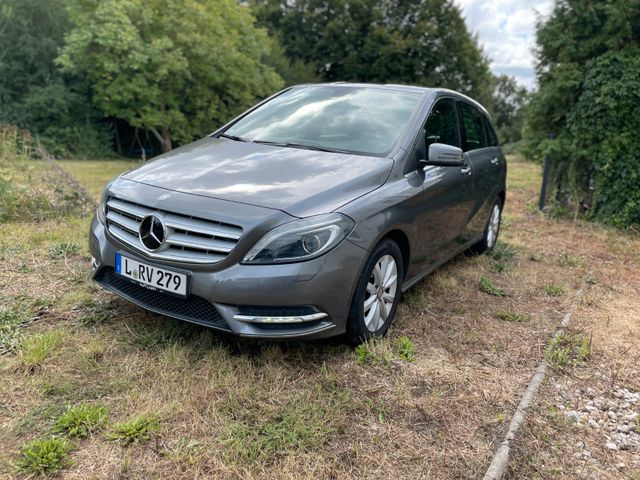 Mercedes-Benz B -Klasse B 200 CDI/Automatik/Turbo Neu