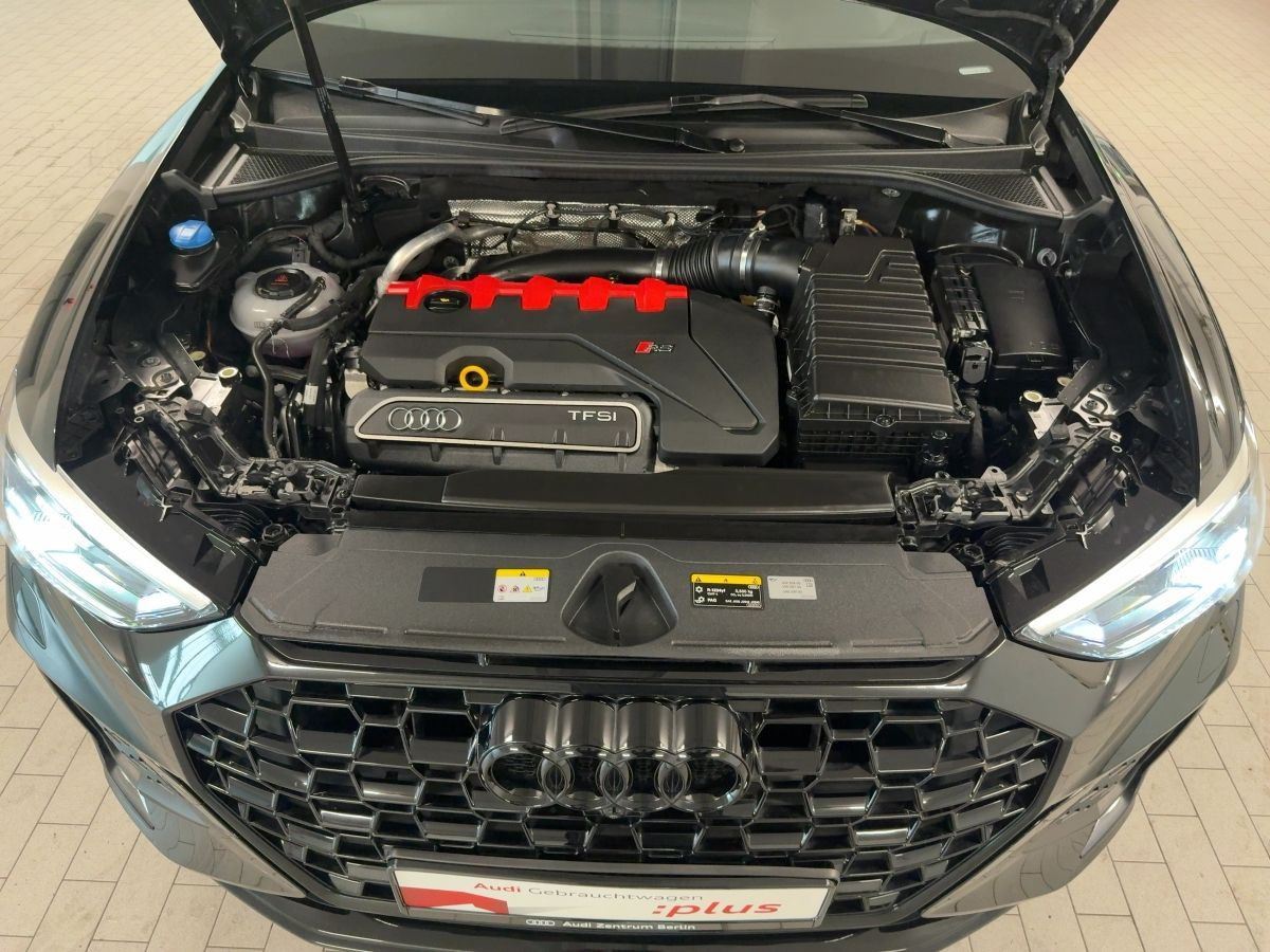 Audi RSQ3 - Bild 23