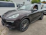 Porsche Cayenne V6 Diesel  Panorama / AHK / 21 ZOLL - Porsche Gebrauchtwagen in Hannover