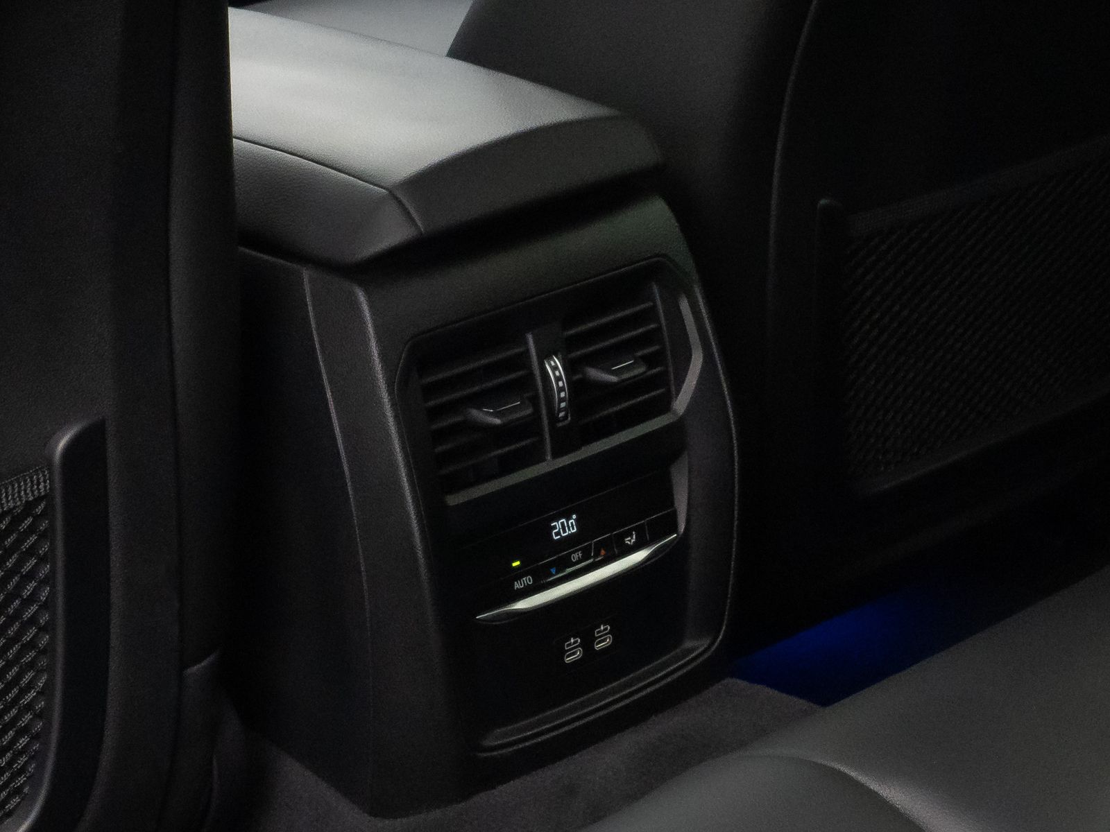 Fahrzeugabbildung BMW 320d M Sport HiFi Kamera DAB DriveAs Geschwindig