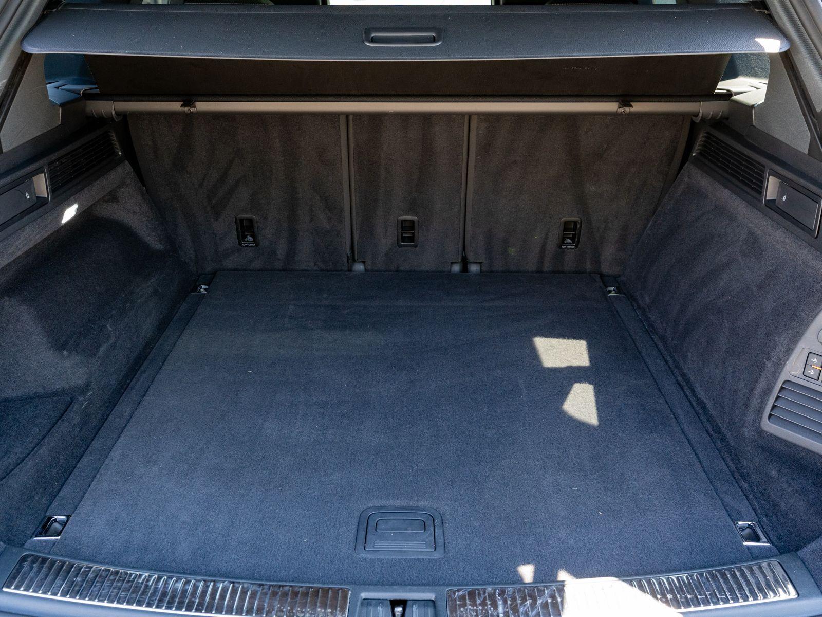 Volkswagen Touareg R-Line 3.0TDI 4M LED 360° PANO Stdhz AHK, миниатюра 9