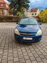 Opel Astra Caravan 1.6 Twinport Sport 77kW Sport - Opel Astra aus 2007: Sport