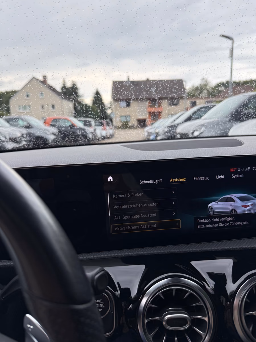 Mercedes-Benz CLA CLA200 AMG+NIGHT PAKET*PANORAMA*KAMERA*AUTOMATIK, миниатюра 4
