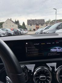 Mercedes CLA 200 - 4