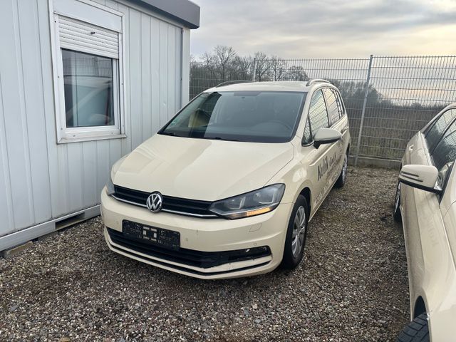 Volkswagen Touran 2,0 TDI SCR DSG 7 Sitzer, Navi