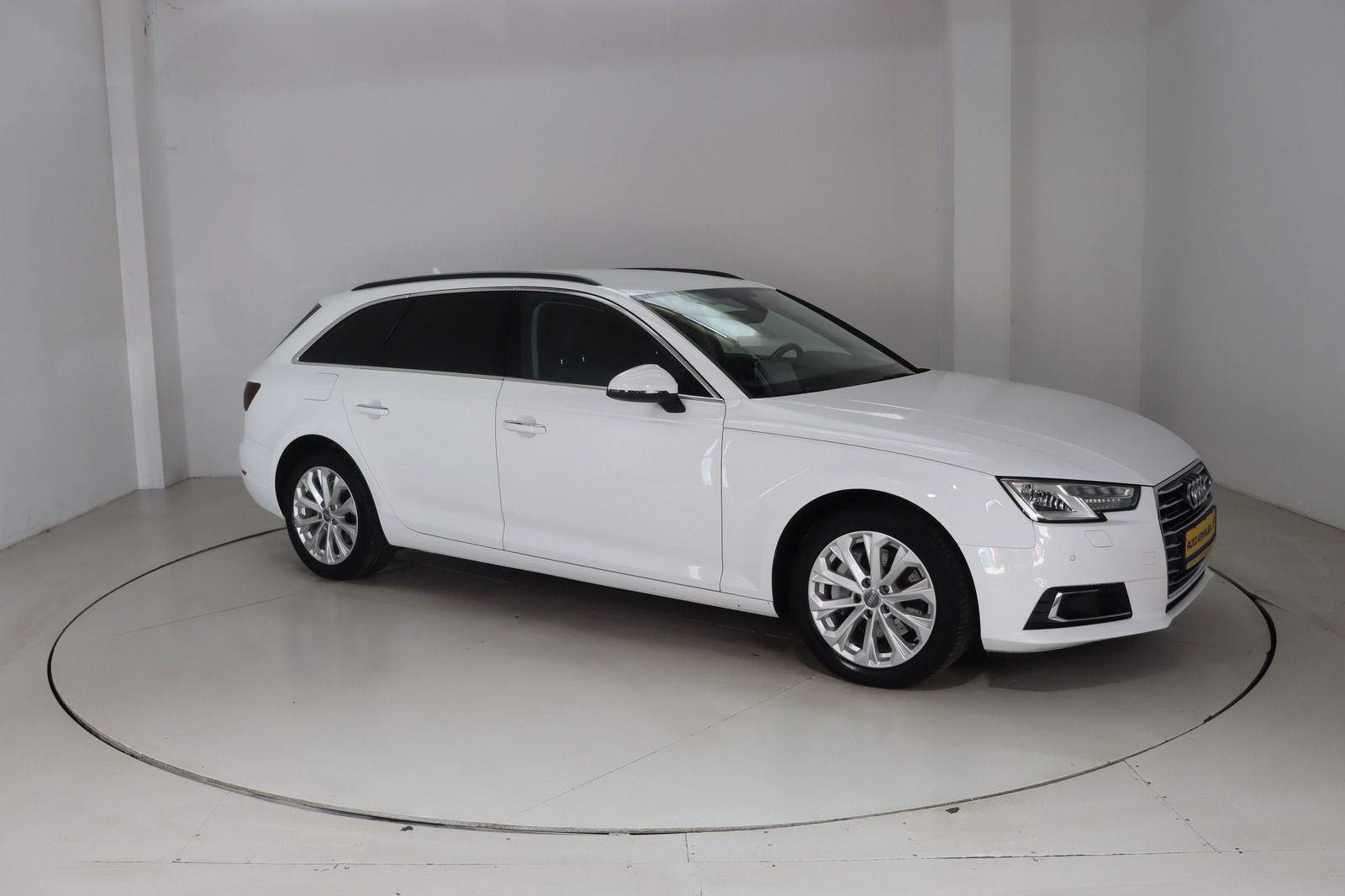 Fahrzeugabbildung Audi A4 Avant 3.0 TDI design * HUD * AHK