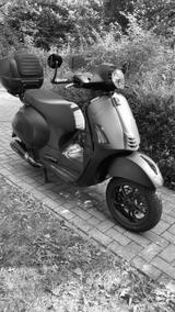 Vespa GTS Supersport  - Vespa Motorräder in Hamburg