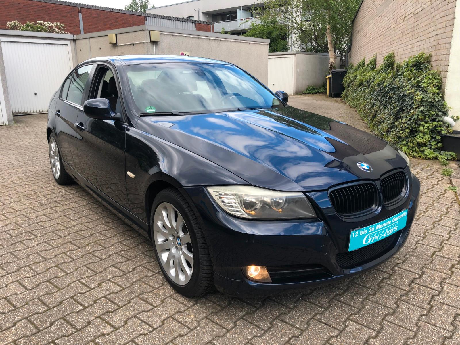 BMW 320 Baureihe 3 Lim. 320i AUT., *TEIL-LEDER, PDC*