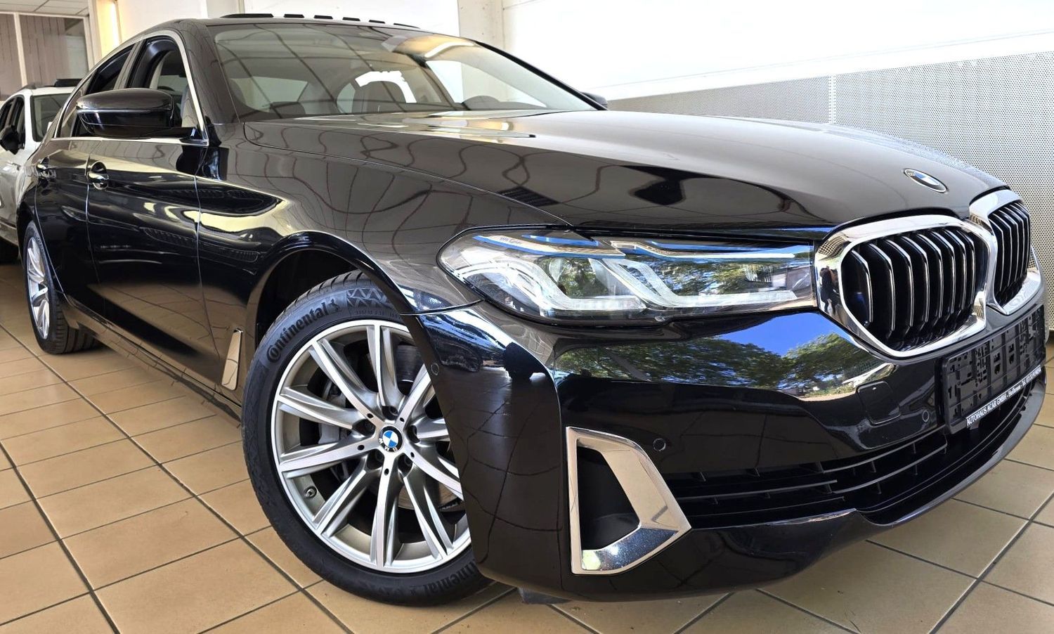 BMW 530 d Luxury Line Laser HUD Kamera AHK Memory ha foto 1