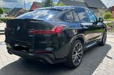BMW X4 M40 M40i - Vollausstattung - blaue BMW X4 M40