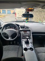 Peugeot 3008 - Peugeot aus 2010: Geländewagen