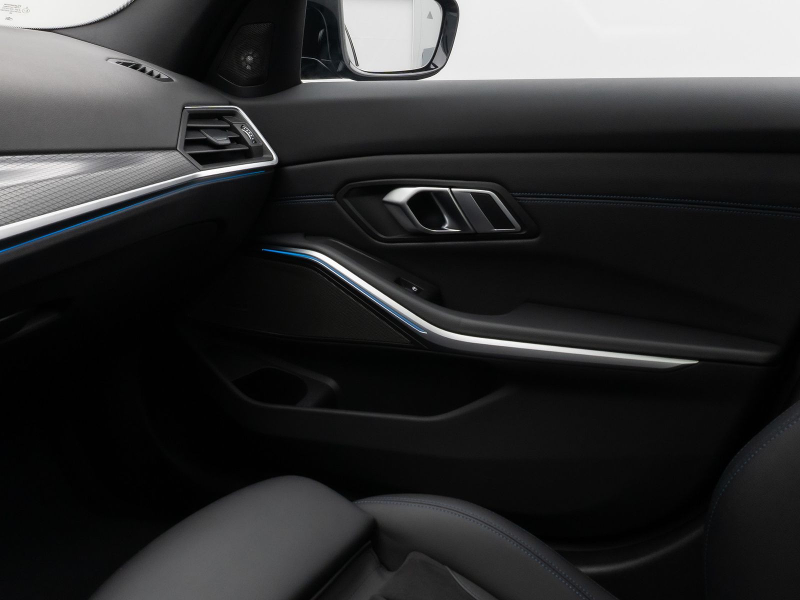 Fahrzeugabbildung BMW M340d Panorama Kamera HUD DAB H/K AHK Komfort