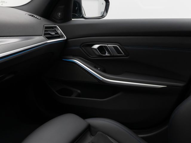 Foto Nummer 36: BMW 340d