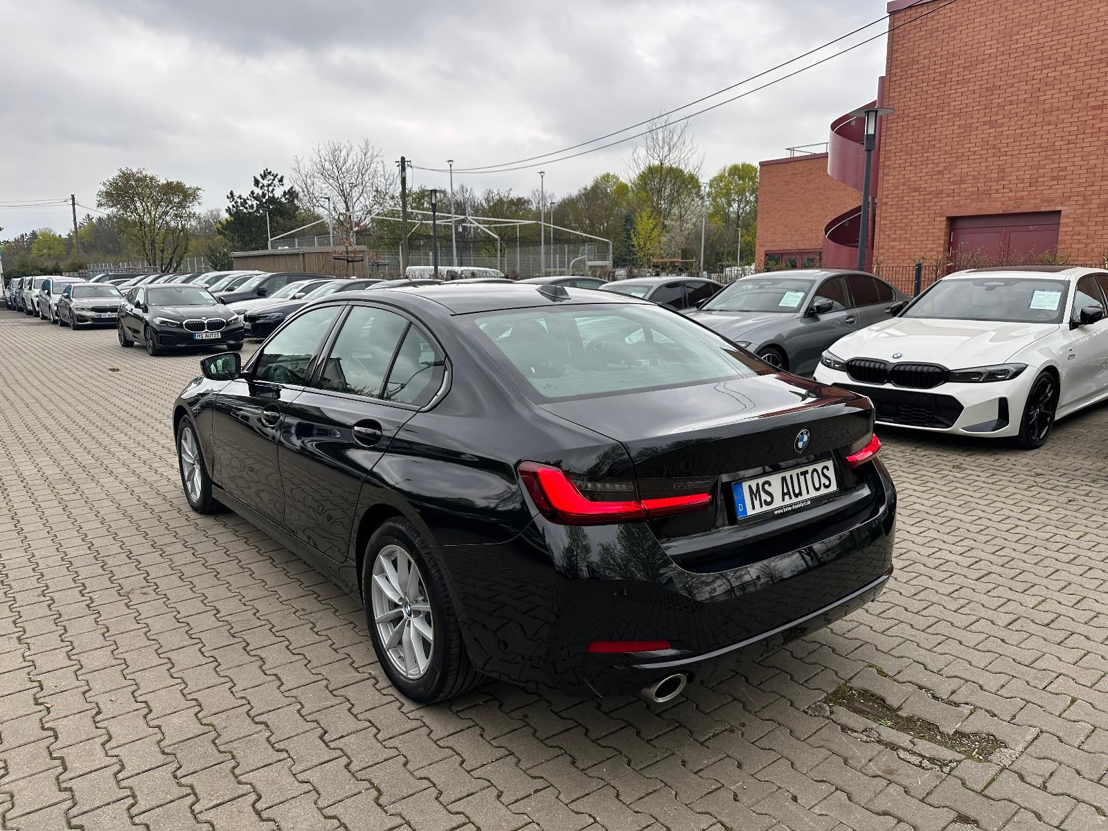 BMW 320d Automatik*Head Up*LED*SHZ*W+Sommer Räder