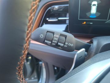 KGM Torres ESSENTIAL 1.5 4WD °LED°Navi°Leder°ACC°SHZ