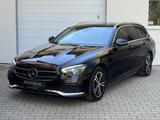 Mercedes-Benz E 220 E T-Modell E 220 d 4Matic/VollLeder/ - gebrauchte Mercedes-Benz E 220 aus dem Jahr 2021