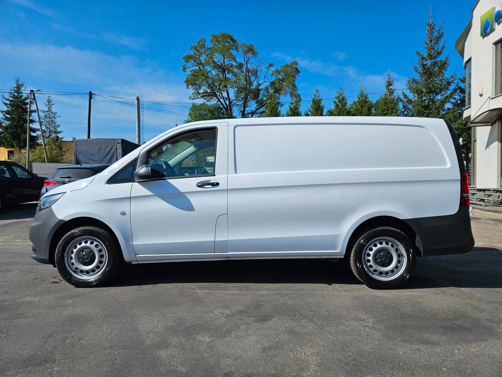 Mercedes-Benz Vito 4x4 allrad ez.04/2023 lange netto27500euro