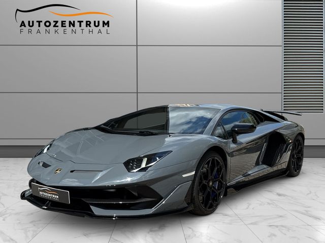 Lamborghini Aventador SVJ XPEL LIFT SENSONUM CARBON 1.425 KM