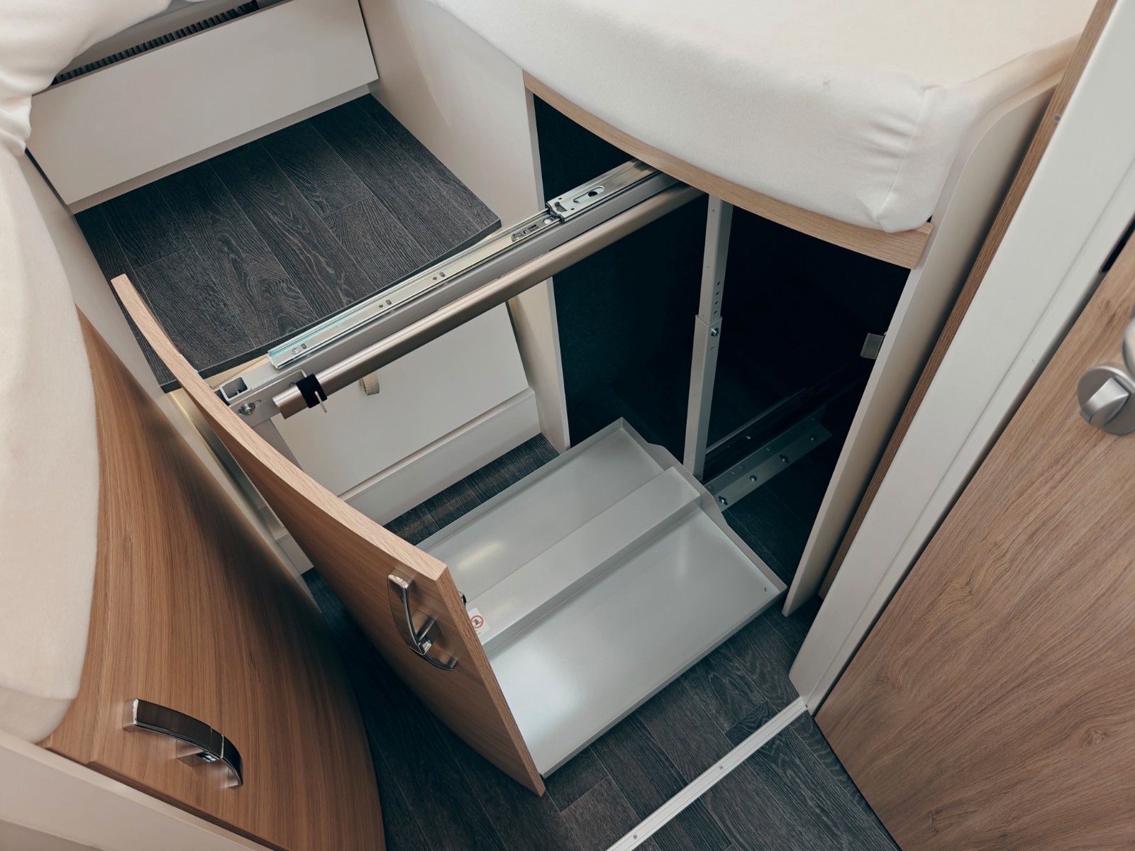 Fahrzeugabbildung Frankia TITAN I - 840 GD 5.5T - NEU! MODELL 2025 - SALE