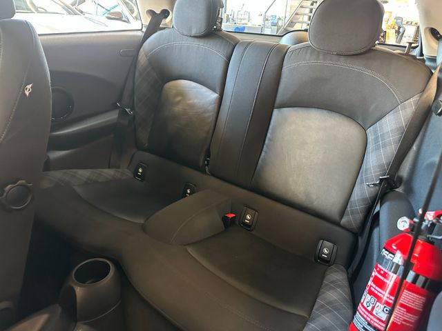 MINI COOPER SD Mini 3-trg. *2. Hand*Klima*JCW-Paket*