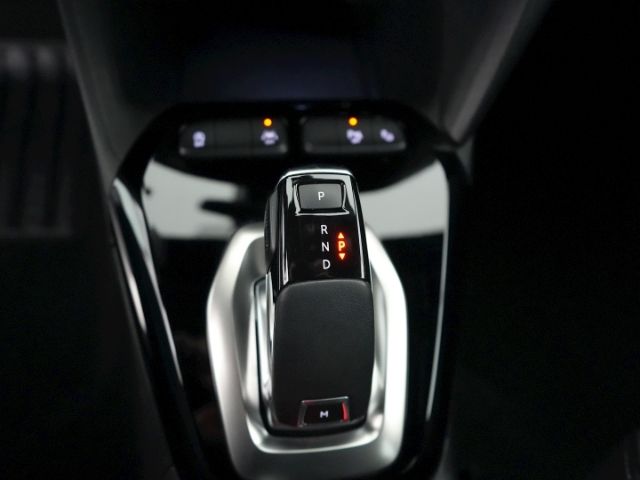 Corsa F ULTIMATE AT+LED MATRIX+NAVI+RÜCKFAHRKAME