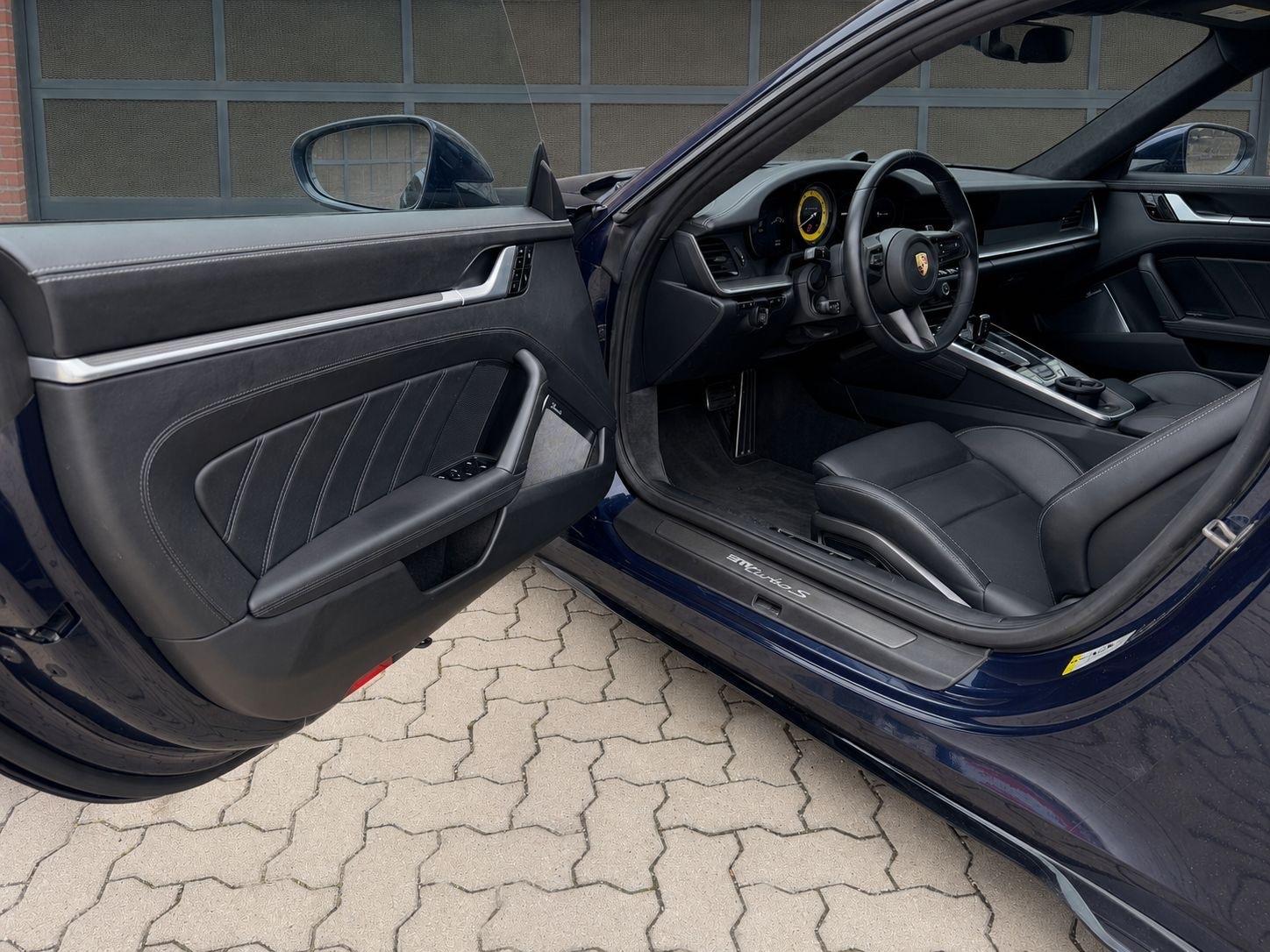 Porsche 992 Turbo S Approved Burmester Lift Carbon Pano
