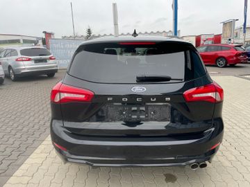 Fahrzeugabbildung Ford Focus ST-Line  LED, elek. Heckkl., Abstandstemp.