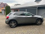 Mercedes-Benz GLA 200 SCORE - graue Mercedes-Benz GLA 200