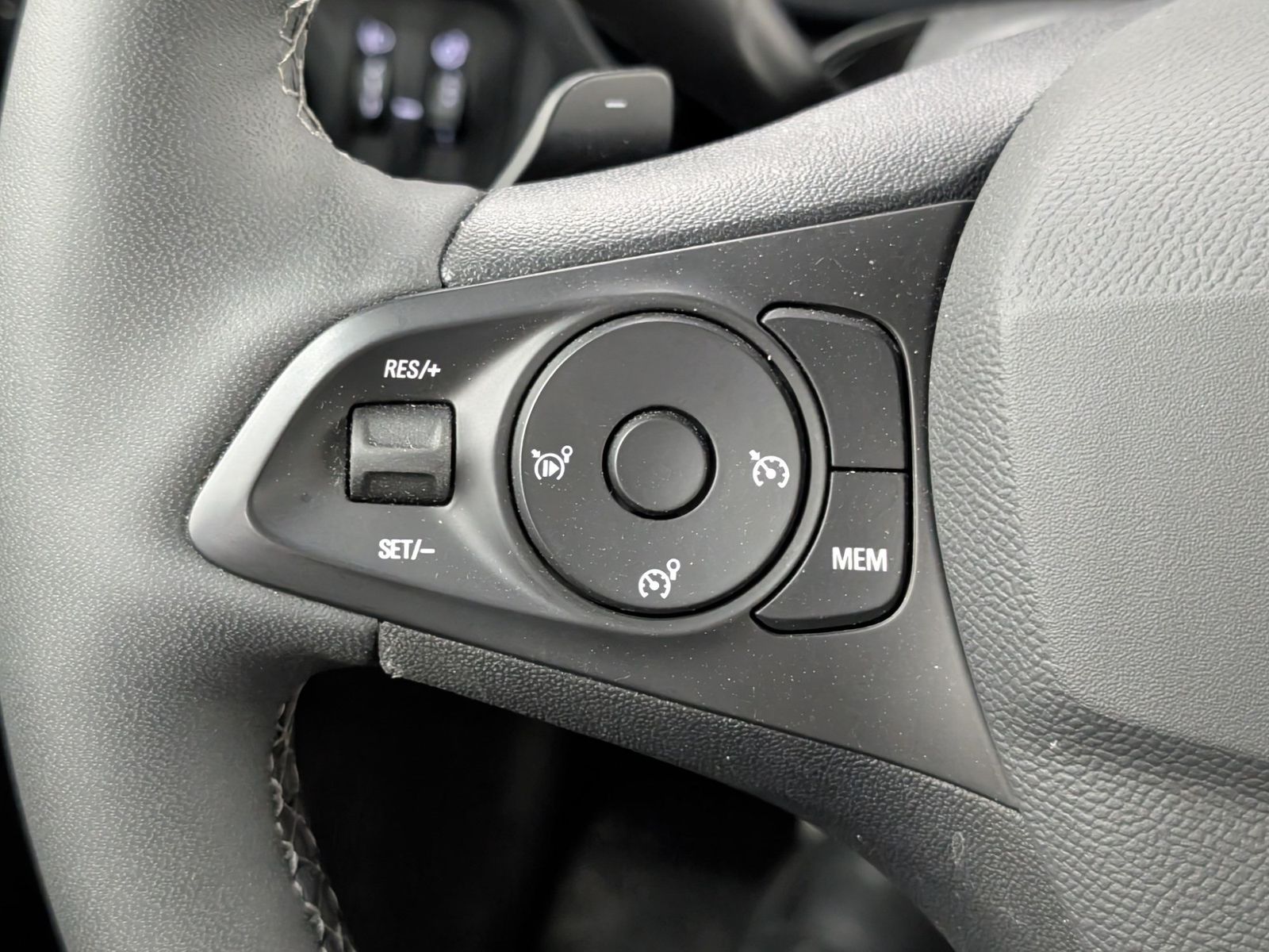 OPEL Corsa 1.2 Turbo Hybrid GS Kamera Klima – Bild 21