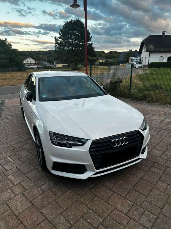 Image of Audi A4